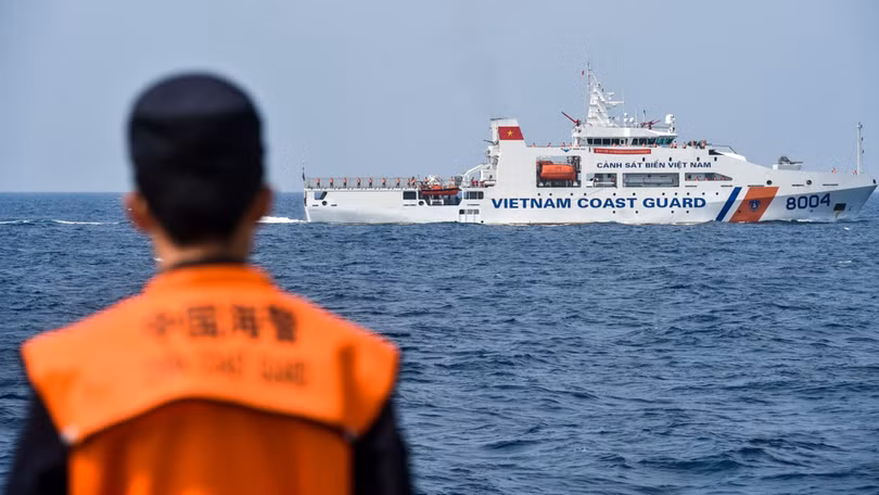Tàu Cảnh sát biển Việt Nam làm nhiệm vụ tuần tra bảo vệ chủ quyền trên Biển Đông (Ảnh: Đa Chiều)