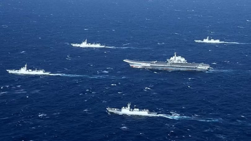 Biên đội tàu sân bay Liêu Ninh của Trung Quốc hoạt động trên Biển Đông đầu tháng 7 vừa qua (Ảnh: Getty).
