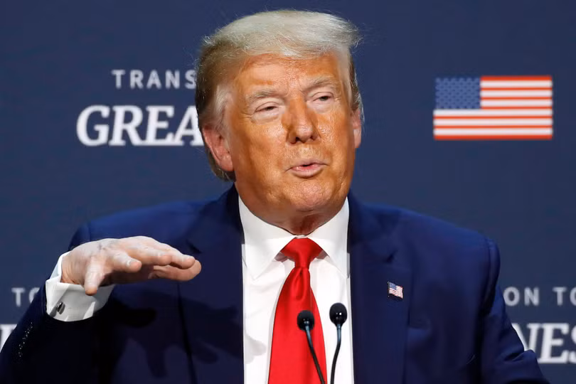 Ông Donald Trump: nếu Trung Quốc dùng vũ lực để thống nhất Đài Loan họ sẽ biết ông làm gì (Ảnh: Đông Phương).
