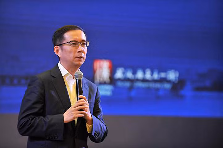 Trương Dũng đã dẫn dắt Alibaba vượt quá một công ty thương mại điện tử, biến nó thành thực thể kinh tế số bao gồm bán hàng, tiền tệ, logistics, điện toán đám mây, giải trí… phục vụ hàng trăm triệu người tiêu dùng và hàng chục triệu xí nghiệp vừa và nhỏ Trương Dũng đã dẫn dắt Alibaba vượt quá một công ty thương mại điện tử, biến nó thành thực thể kinh tế số bao gồm bán hàng, tiền tệ, logistics, điện toán đám mây, giải trí… phục vụ hàng trăm triệu người tiêu dùng và hàng chục triệu xí nghiệp vừa và nhỏ