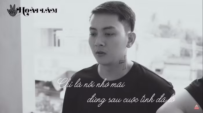 "Hoa nở không màu" của Hoài Lâm dù hit và lượt xem "khủng" nhưng chỉ loanh quanh ở top 8