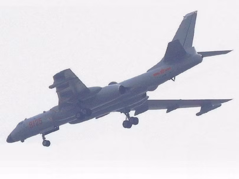H-6J - loại máy bay ném bom mới nhất của không quân chiến lược Trung Quốc (Ảnh: Đa Chiều). H-6J - loại máy bay ném bom mới nhất của không quân chiến lược Trung Quốc (Ảnh: Đa Chiều).