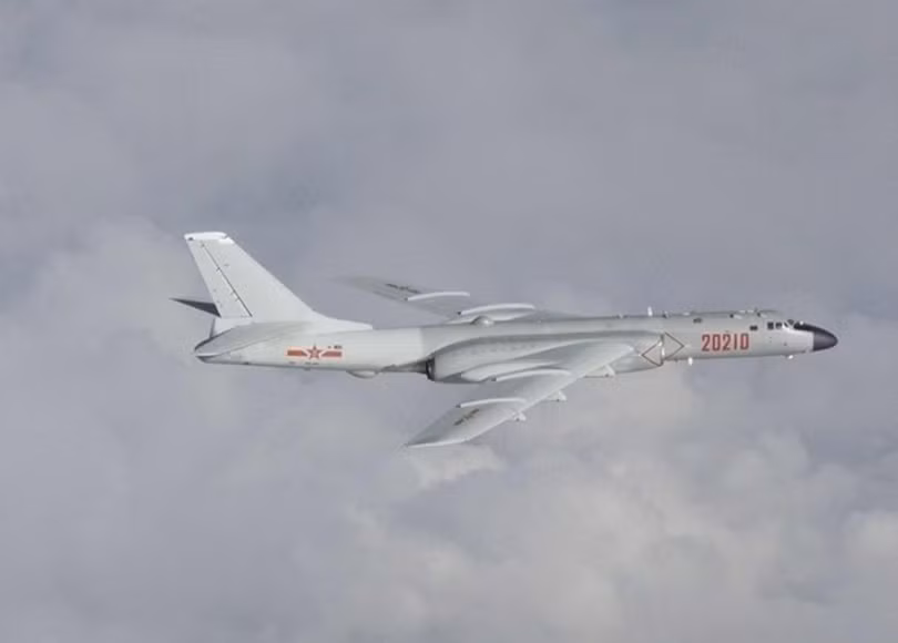 Máy bay ném bom chiến lược H-6 của Trung Quốc Máy bay ném bom chiến lược H-6 của Trung Quốc