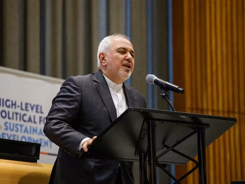 Ngoại trưởng Iran Mohammad Zarif cho biết không có thông tin về vụ Mỹ bắn hạ máy bay không người lái Ngoại trưởng Iran Mohammad Zarif cho biết không có thông tin về vụ Mỹ bắn hạ máy bay không người lái