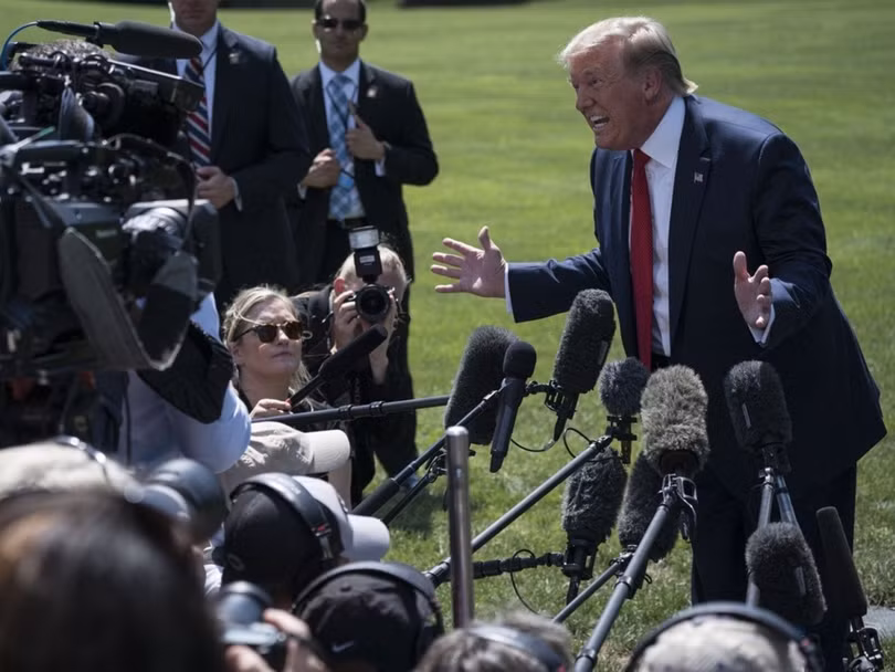 Ông Trump: “Tôi cực kỳ tôn trọng việc họ chủ động liên lạc. Động thái này có ảnh hưởng tích cực đối với cả thế giới ...Họ muốn đạt được nột hiệp nghị. Đó là một chuyện vĩ đại”.Ảnh: Đa Chiều Ông Trump: “Tôi cực kỳ tôn trọng việc họ chủ động liên lạc. Động thái này có ảnh hưởng tích cực đối với cả thế giới ...Họ muốn đạt được nột hiệp nghị. Đó là một chuyện vĩ đại”.Ảnh: Đa Chiều