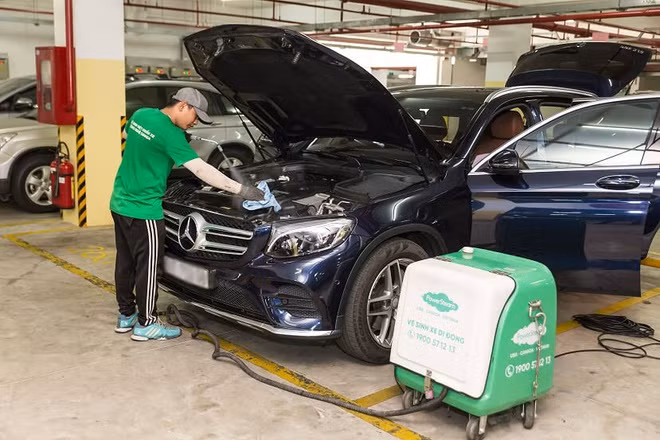 Với công nghệ này, việc làm sạch khoang máy trở nên nhanh chóng và dễ dàng hơn.