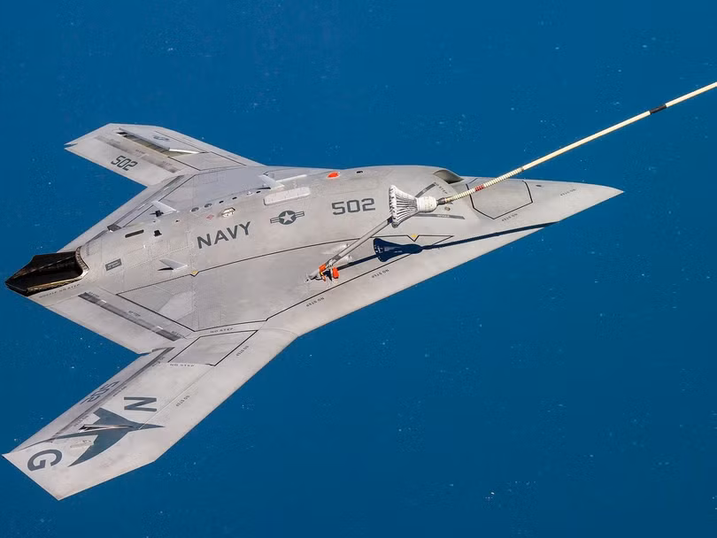 UAV X-47 của Mỹ đang được thử nghiệm UAV X-47 của Mỹ đang được thử nghiệm