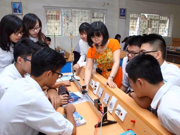 GDPT mới giúp học sinh chủ động hơn trong tiếp nhận kiến thức (ảnh: Quý Trung) GDPT mới giúp học sinh chủ động hơn trong tiếp nhận kiến thức