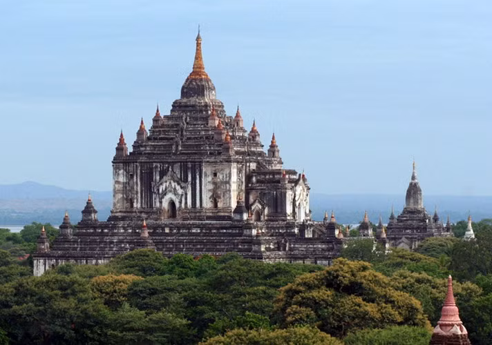 Đền Thatbyinnyu Đền Thatbyinnyu