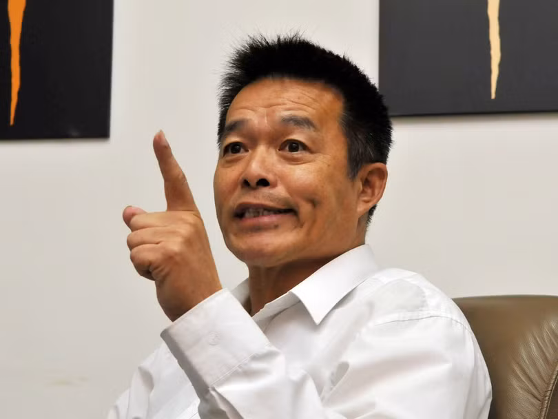 Ông Hồ An Cương cho rằng, các quốc gia phát triển đã “vì phát triển mà lão hóa”, đang đi tới suy thoái, là cơ hội lịch sử hiếm có về “thiên thời, địa lợi, quốc hòa” đối với Trung Quốc.