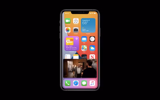 Giờ đây bạn có thể vừa xem video chat với bạn bè Giờ đây bạn có thể vừa xem video chat với bạn bè