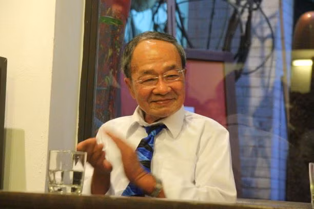 Du Tử Lê (ảnh: Nguyễn Đình Toán) Du Tử Lê (ảnh: Nguyễn Đình Toán)