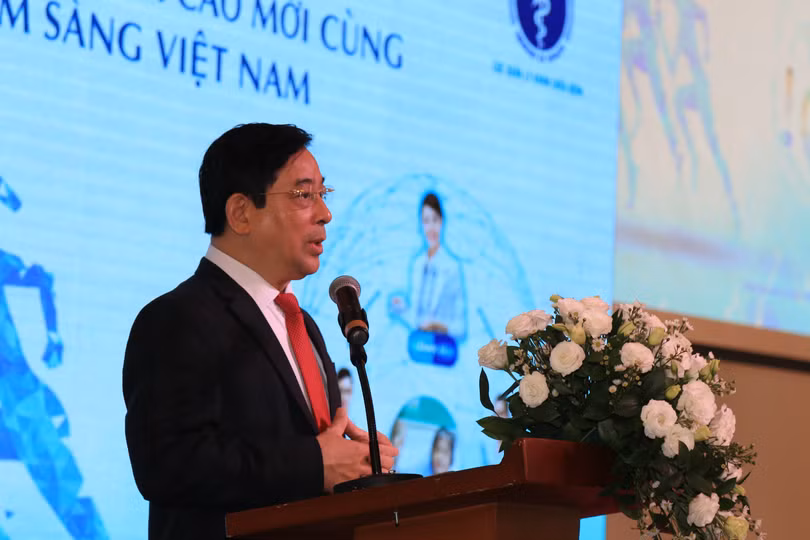 PGS.TS.BS. Lương Ngọc Khuê phát biểu tại buổi lễ