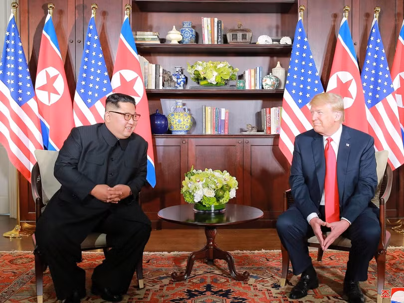 Việc Việt Nam được chọn làm nơi diễn ra cuộc gặp gỡ Donald Trump - Kim Jong Un lần thứ 2 trở thành tiêu điểm được dư luận quốc tế đặc biệt quan tâm.