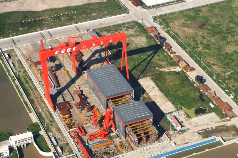 Chiếc tàu sân bay thứ 3 có nguy cơ chậm tiến độ vì thiếu lao động do COVID-19 (Ảnh: Dingsheng)