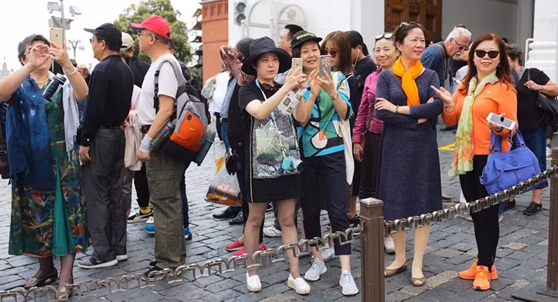 Việc Trung Quốc không cho phép khách đi du lịch nước ngoài do dịch bệnh khiến nhiều nước bị thất thu từ nguồn quan trọng này (Ảnh: Sputnik). Việc Trung Quốc không cho phép khách đi du lịch nước ngoài do dịch bệnh khiến nhiều nước bị thất thu từ nguồn quan trọng này (Ảnh: Sputnik).