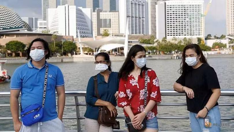 Ngày hôm qua, Singapore có thêm 13 người bị nhiễm COVID-19 (Ảnh: Reuters) Ngày hôm qua, Singapore có thêm 13 người bị nhiễm COVID-19 (Ảnh: Reuters)