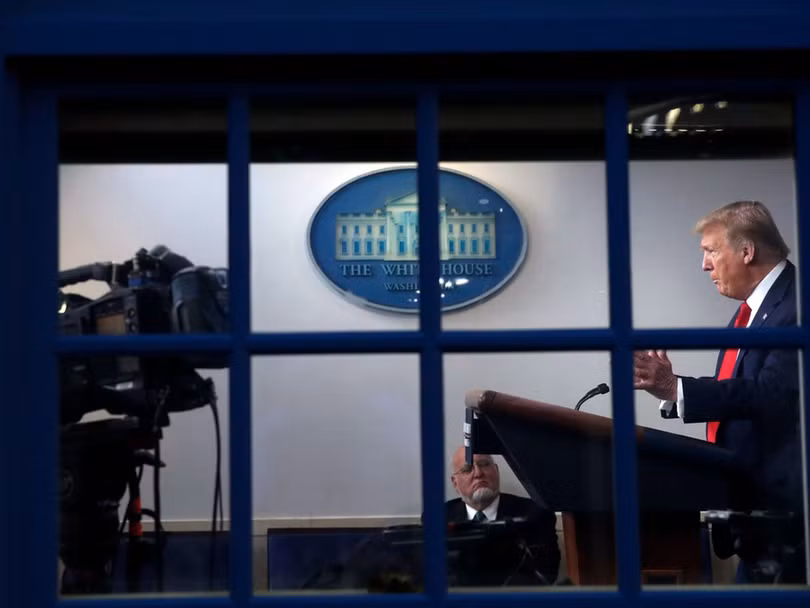 Ông Tiêu Công Tần cho rằng Tổng thống Mỹ Donald Trump đang chọn cách chỉ trích Trung Quốc, chuyển mâu thuẫn ra ngoài để che đậy sự kém cỏi trong chống dịch COVID-19 (Ảnh: AP).