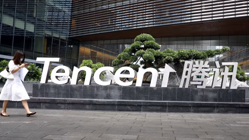 Tencent đổi tên WeChat được cho là nước đi có tính toán nhằm tránh sự trừng phạt của Mỹ (Ảnh:HK01). Tencent đổi tên WeChat được cho là nước đi có tính toán nhằm tránh sự trừng phạt của Mỹ (Ảnh:HK01).