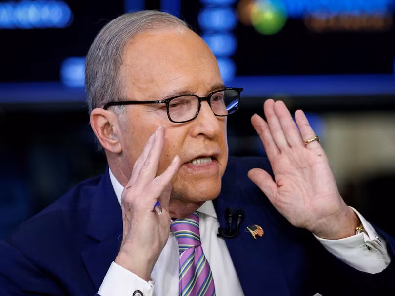 Ông Larry Kudlow: nhân dân Mỹ hoàn toàn ủng hộ thái độ cứng rắn của Tổng thống Donald Trump trong đàm phán mậu dịch với Trung Quốc. Ông Larry Kudlow: nhân dân Mỹ hoàn toàn ủng hộ thái độ cứng rắn của Tổng thống Donald Trump trong đàm phán mậu dịch với Trung Quốc.