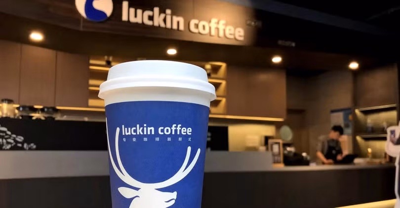 Luckin Coffee, một đối thủ "nặng ký" đến từ Trung Quốc của Starbucks. Ảnh: Pandaily Ảnh: Pandaily
