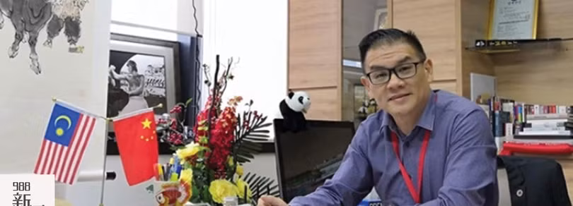 Ông Khưu Quang Diệu, tác giả cuốn sách, người có tư tưởng trái ngược với quan điểm của chính phủ Malaysia về vấn đề Biển Đông Ông Khưu Quang Diệu, tác giả cuốn sách, người có tư tưởng trái ngược với quan điểm của chính phủ Malaysia về vấn đề Biển Đông