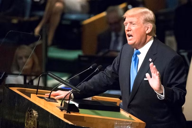 Tổng thống Mỹ Donald Trump: WTO phải thay đổi quy định để không tiếp tục coi Trung Quốc, nền kinh tế lớn thứ hai thế giới, là một quốc gia đang phát triển như Bắc Kinh tự tuyên bố Tổng thống Mỹ Donald Trump: WTO phải thay đổi quy định để không tiếp tục coi Trung Quốc, nền kinh tế lớn thứ hai thế giới, là một quốc gia đang phát triển như Bắc Kinh tự tuyên bố