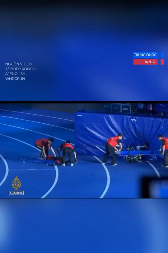 Phá kỷ lục chạy của Usain Bolt, robot lập tức nằm cáng