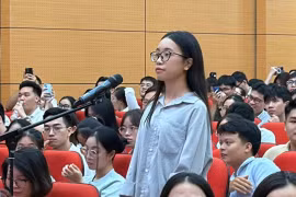 Các bác sĩ nội trú điểm cao được chọn chuyên ngành trước