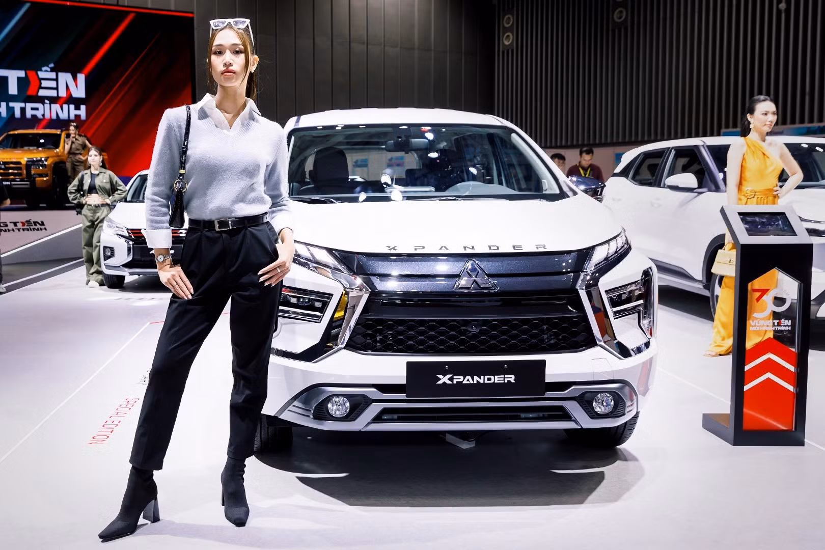 mitsubishi-xpander-2.jpg