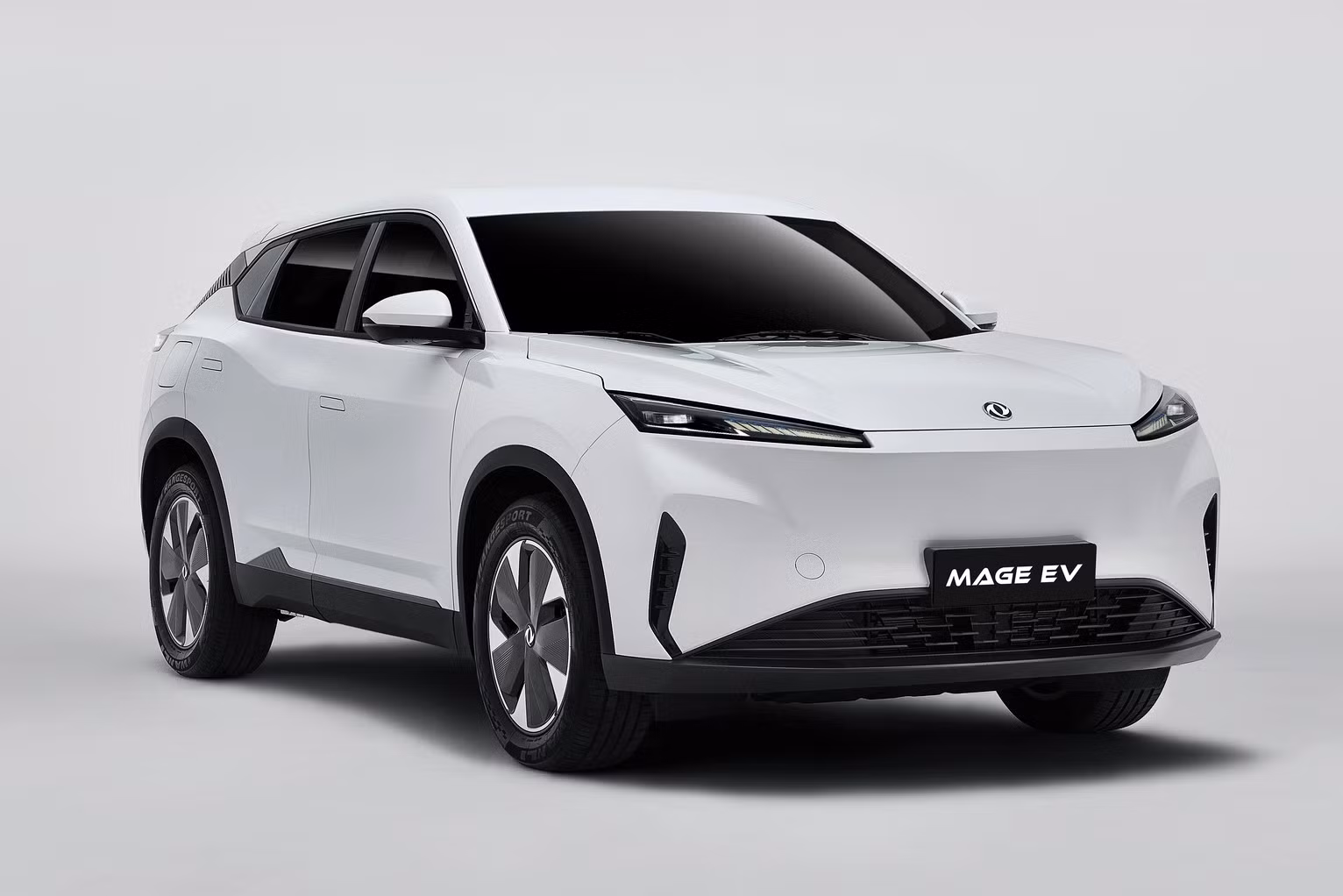 dongfeng-mage-ev.jpg
