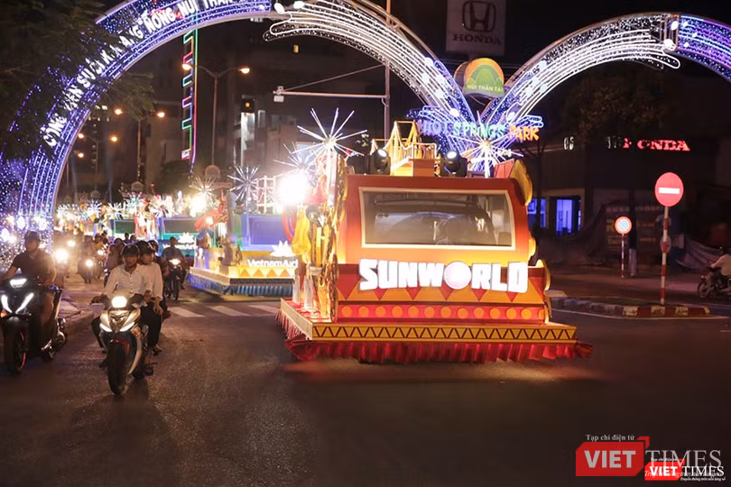 Đà Nẵng sôi động với Lễ hội Carnaval đường phố 2018 ảnh 1