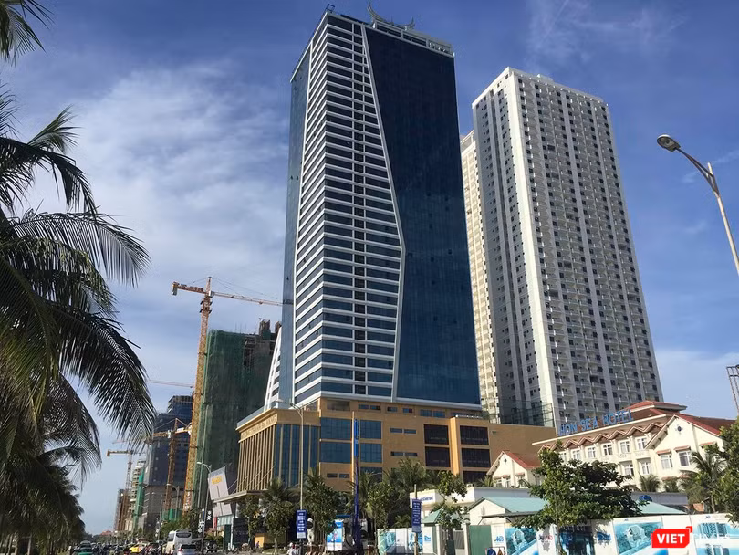 Ông Nguyễn Nho Trung-Chủ tịch HĐND TP Đà Nẵng yêu cầu quý 3/2019 sẽ xử lý dứt điểm sai phạm tại Tổ hợp Khách sạn Mường Thanh và Căn hộ cao cấp Sơn Trà.