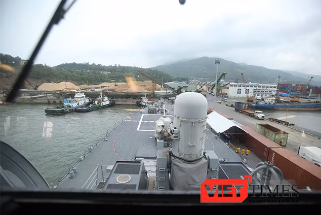 Đà Nẵng, USS John S.McCain, DDG 56, Hải quân Mỹ, hoa Kỳ, VietTimes