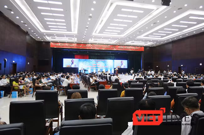 Đà Nẵng, Bí thư Thành ủy, đối thoại, Nguyễn Xuân Anh, doanh nghiệp, niềm tin, VietTimes
