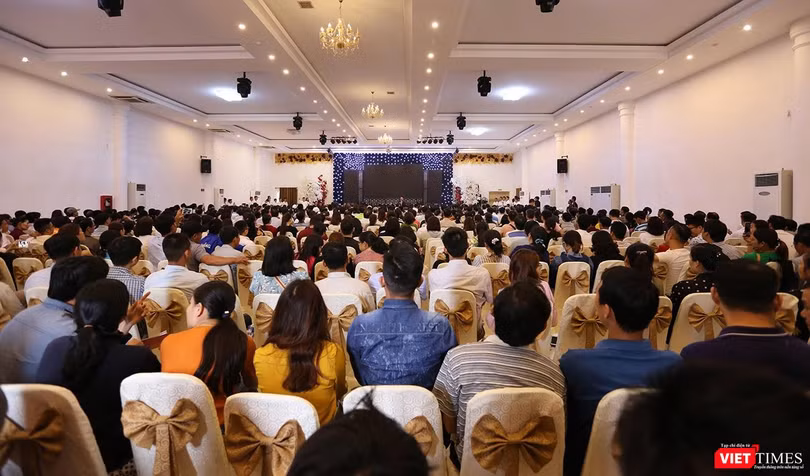 Sáng 30/3, Công ty CP đầu tư Hoàng Nhất Nam-nhà phân phối đất nền tại 3 dự án: Bách Đạt 1, 7B mở rộng và Hera Comiplex Riverside, tại Khu Đô thị mới Điện Nam - Điện Ngọc (TX. Điện Bàn, tỉnh Quảng Nam) Công ty CP Bách Đạt An làm chủ đầu tư đã tổ chức buổi 