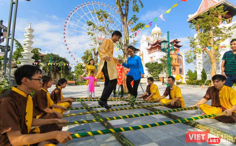 Cùng những trò chơi dân gian mang đậm 