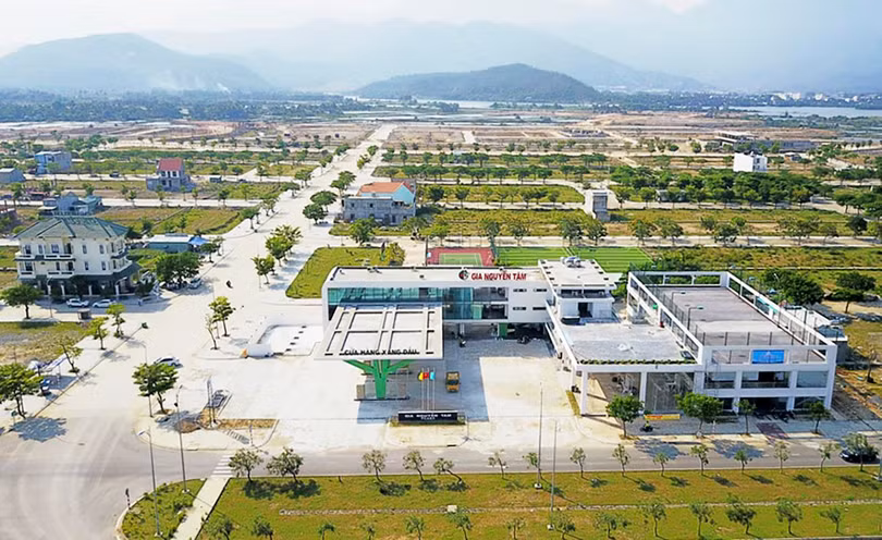 Tập đoàn của đại gia hàng hiệu Jonathan Hạnh Nguyễn dừng đàm phán mở Khu Phi thuế quan tại dự án Golden Hill của Trung Nam Land ở Đà Nẵng (ảnh Golden Hill)