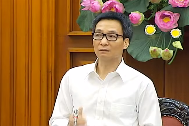 Chiều 28/5, tại Hà Nội, Phó Thủ tướng Vũ Đức Đam đã chủ trì họp với Bộ Văn hoá, Thể thao và Du lịch cùng UBND TP Đà Nẵng, để nghe các cơ quan này báo cáo các nội dung liên quan đến kiến nghị của Hiệp hội du lịch Đà Nẵng về Quy hoạch tổng thể khu du lịch q