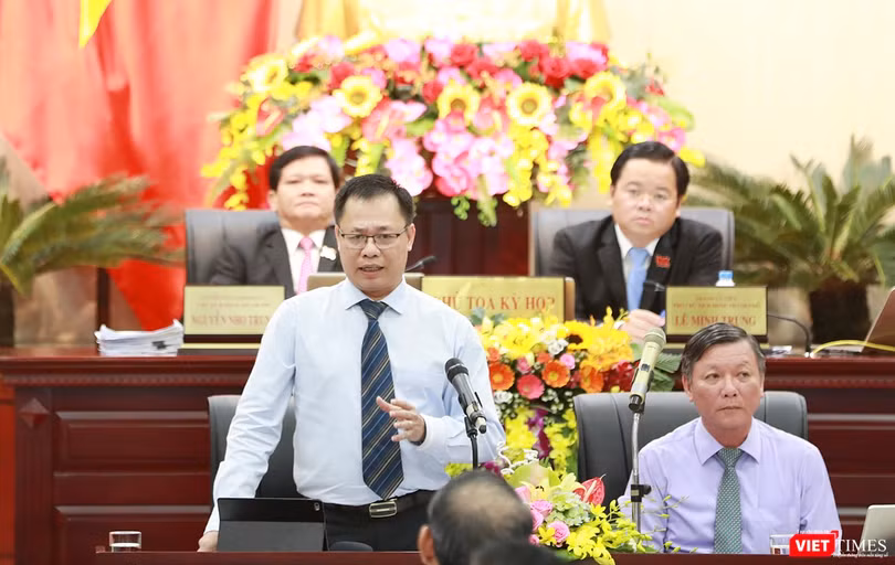 Ông Vũ Quang Hùng, Giám đốc Sở Xây dựng Đà Nẵng giải trình công tác quản lý xây dựng đô thị, tiến độ thu hồi các dự án ven biển để xây dựng công trình công cộng cho người dân Ông Vũ Quang Hùng, Giám đốc Sở Xây dựng Đà Nẵng giải trình công tác quản lý xây dựng đô thị, tiến độ thu hồi các dự án ven biển để xây dựng công trình công cộng cho người dân