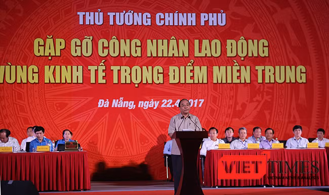 Thủ tướng Nguyễn Xuân Phúc mong muốn lắng nghe nhiều ý kiến của lực lượng công nhân