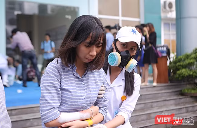 Trong một kịch bản tình huống khác, một thảm họa cháy nổ xảy ra