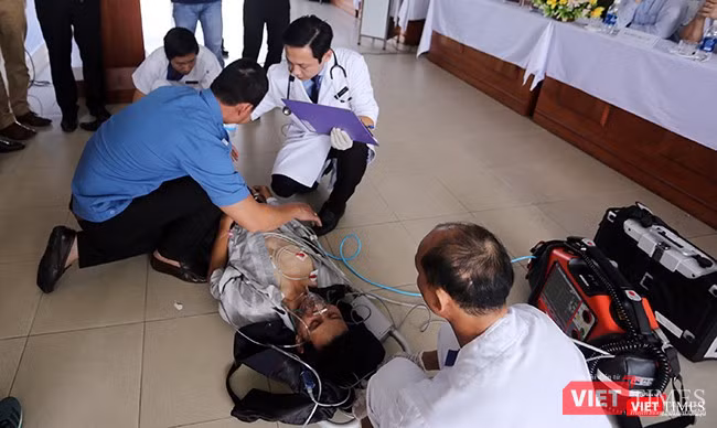 Đà Nẵng diễn tập y tế ứng phó cấp cứu phục vụ APEC ảnh 16