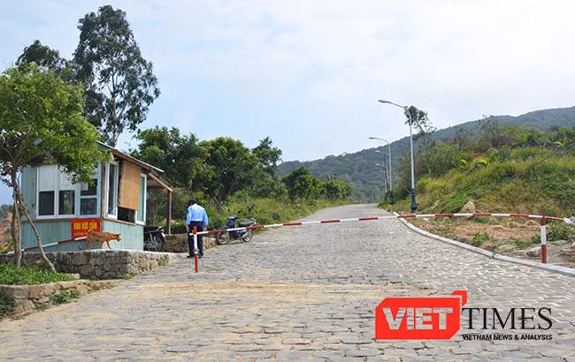 VietTimes, rừng Sơn Trà, bị đào xới, phá rừng, khu du lịch, Đà Nẵng