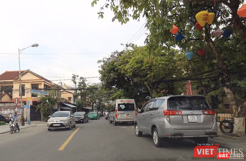 Trên khắp các tuyến đường
