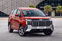 Veloz Cross được Toyota áp dụng chương trình ưu đãi phí trước bạ cho cả 2 phiên bản. Ảnh: Toyota.