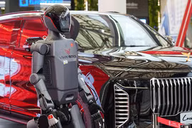 Cơ sở nào để VinRobotics đạt mục tiêu sản xuất người máy quy mô lớn vào 2026?