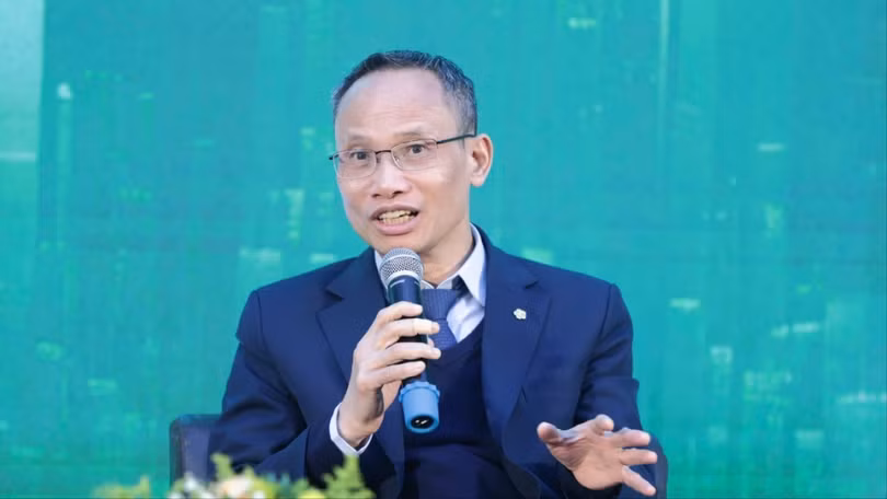 TS Cấn Văn Lực