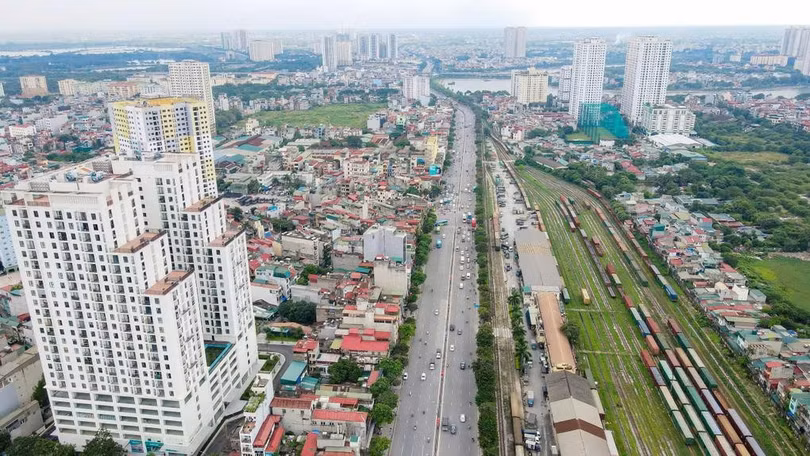 Quốc lộ 1A đoạn từ đường Vành đai 1 đến Cầu Giẽ dài khoảng 36,3km sẽ được mở rộng lên 90m. Nguồn: DTO