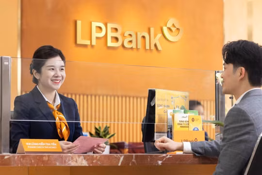 LPBank sẽ huy động 12.000 tỷ đồng qua kênh trái phiếu. Ảnh: LPB.